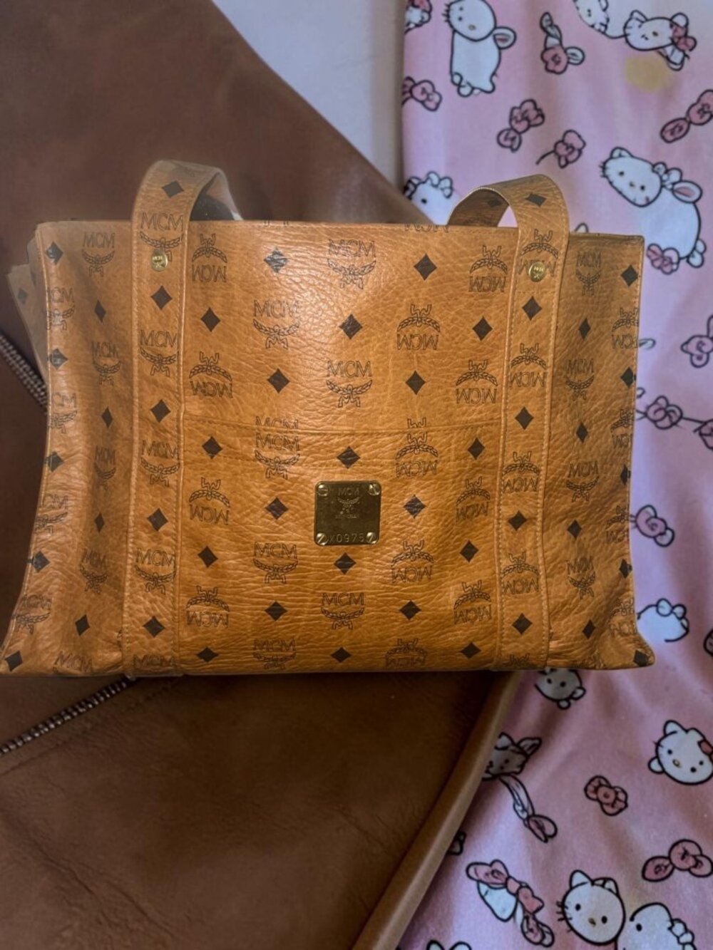 Vintage MCM Cognac Visetos Monogram Tote Gold Plaque Zip Top Shoulder Bag